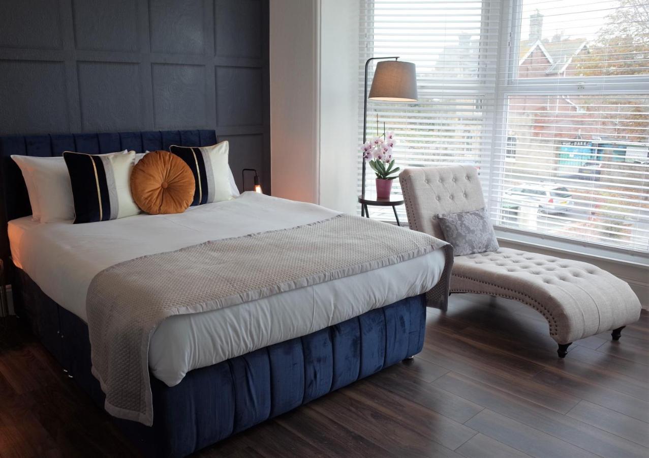 Spacious 3-Bedroom Apartment Weymouth Exterior foto